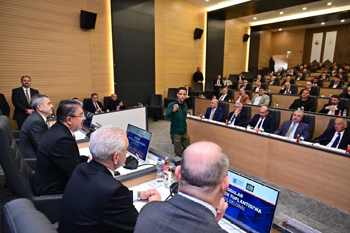 Eskişehir Valisi Yılmaz "Odalar Müşterek Toplantısı"na katıldı