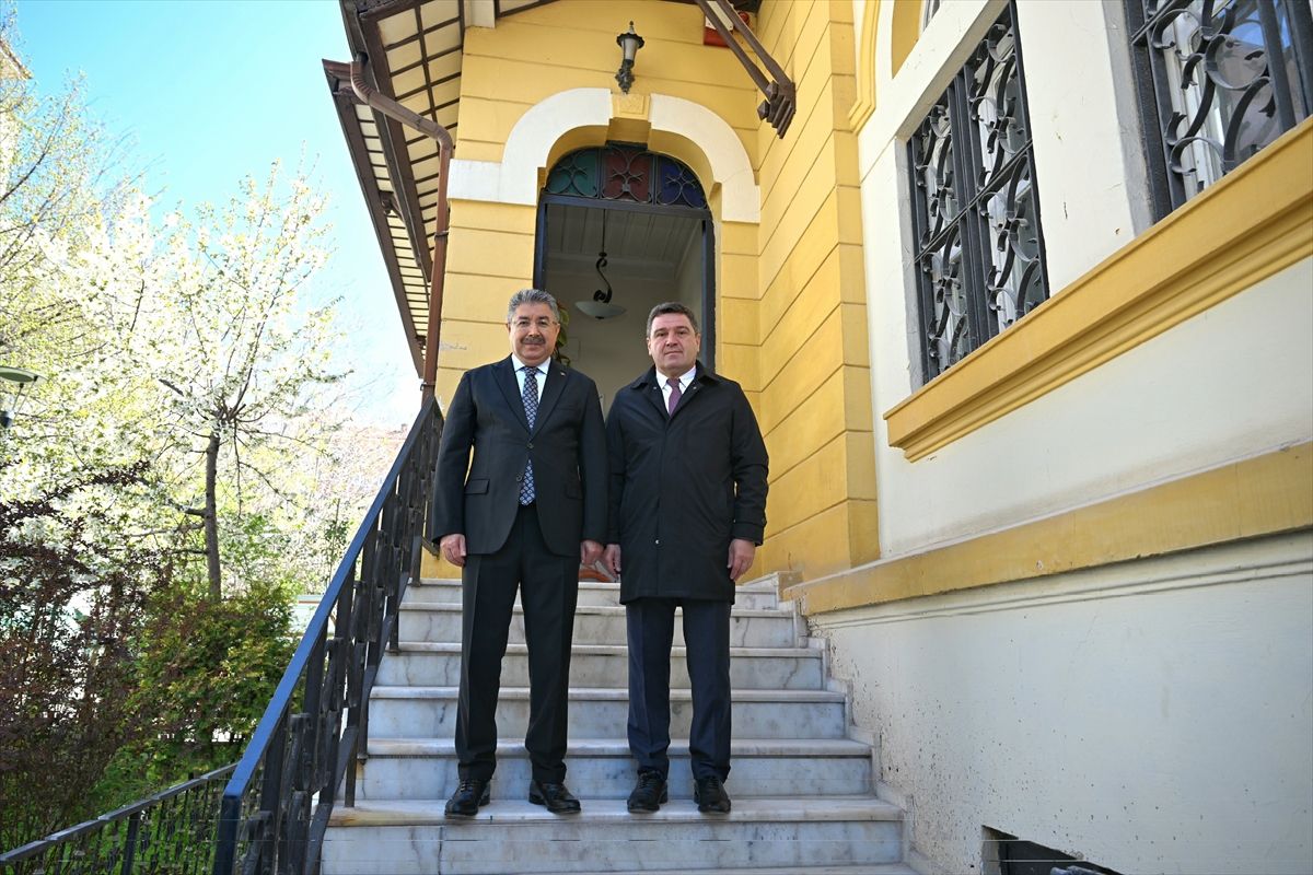 Eskişehir Valisi Yılmaz, Yargıtay Müzesi inşaatında incelemede bulundu