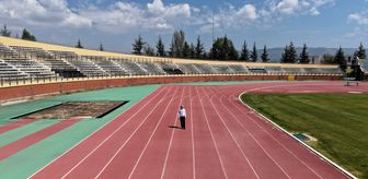 Eskişehirli 70 yaşındaki master atlet, atmalar pentatlonunda Türkiye rekoru kırdı