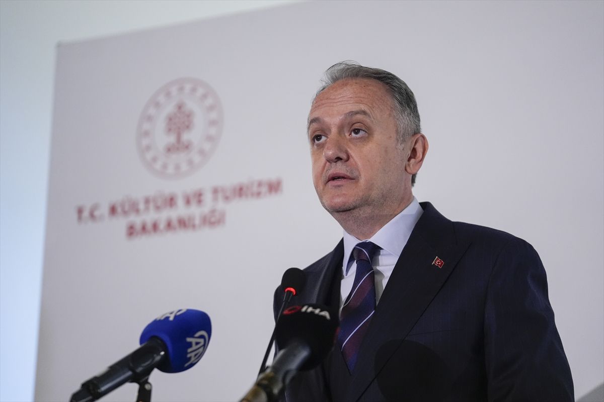 Etiyopya'ya ait tarihi yazma eser anavatanına iade edildi