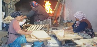 Gaziantep'te kadınların ürettiği yufka ekmekler belediye aracılığıyla satılıyor