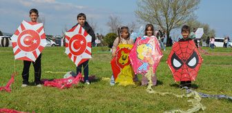 Gelibolu Belediyesi çocuklar için şenlik düzenledi