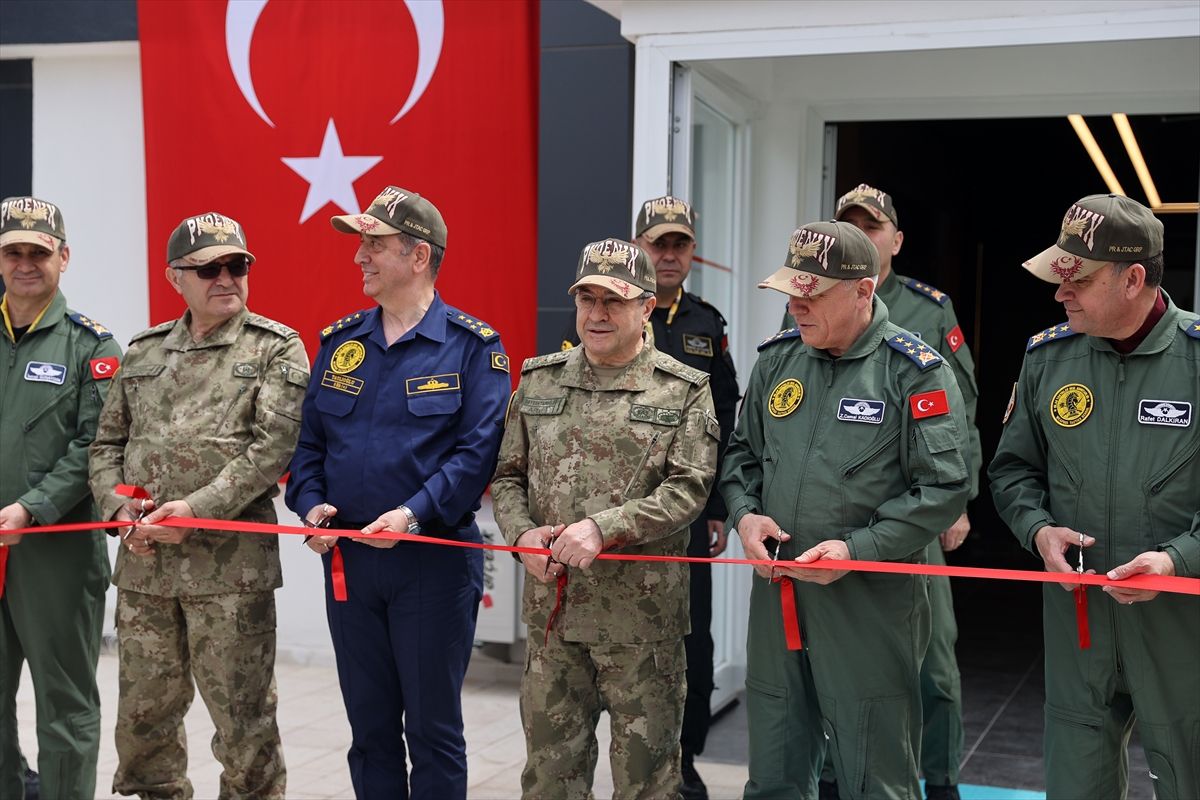 Genelkurmay Başkanı Orgeneral Bayraktaroğlu, Konya'da