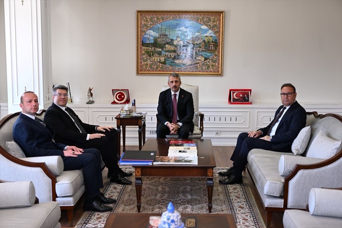 GTİ Genel Müdürü Gürlek'ten Vali Sezer'e ziyaret