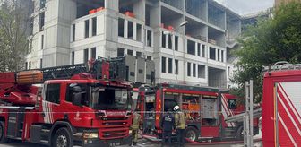 Güngören'de okul inşaatında işçilerin kaldığı 2 konteyner yandı