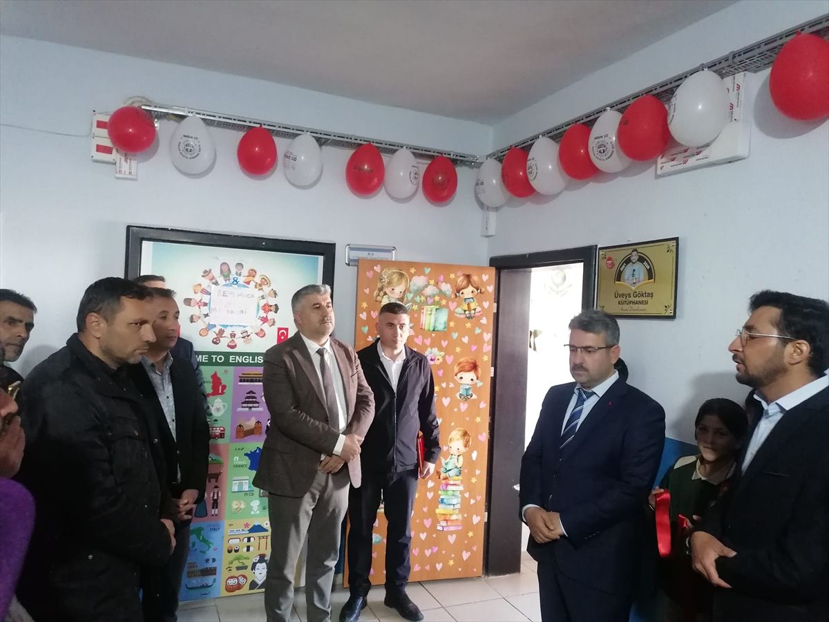 Güroymak'ta Üveys Göktaş adına kütüphane açıldı