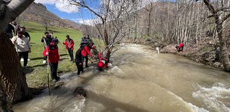 Hakkari'de dereye düşen çocuk için arama çalışması başlatıldı