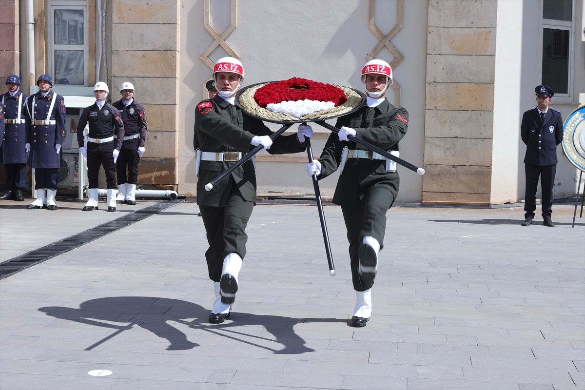 Hakkari'nin düşman işgalinden kurtuluşunun 108. yıl dönümü kutlandı