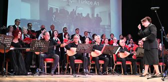 Halk Eğitim Merkezi'nde aldıkları müzik eğitiminin ardından konser verdiler