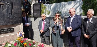 Halk ozanı Ali Ekber Çiçek vefatının 20. yılında kabri başında anıldı