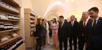 Hatay'da 'Kadın Emeği Yöresel Ürünler Pazarı' açıldı