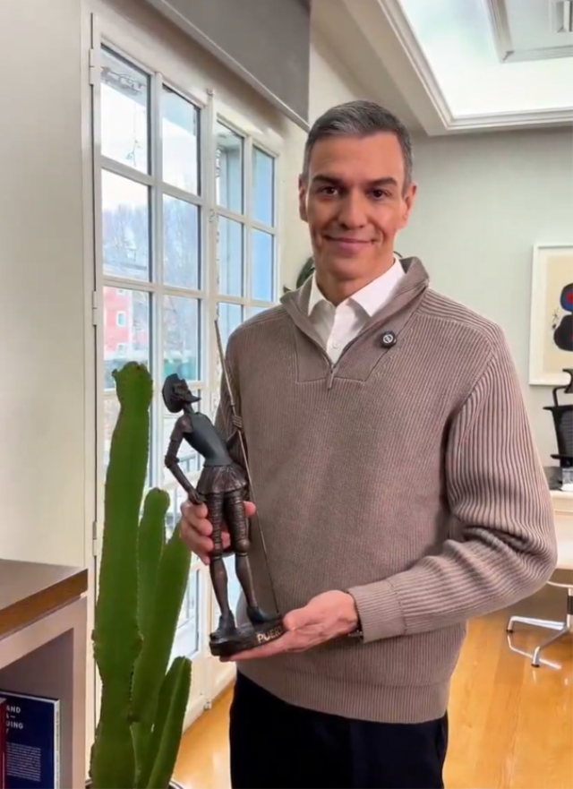 ispanya basbakani sanchez ofis 24775e0e22 3998 3 m