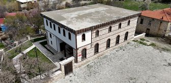 Isparta'daki kubbesiz cami yaklaşık 800 yıldır zamana meydan okuyor