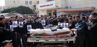 İsrail'in Gazze'ye saldırılarında hayatını kaybeden Al Jazeera muhabiri son yolculuğuna uğurlandı