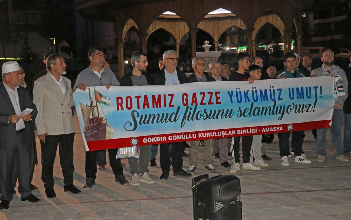 İsrail ordusunun Küresel Sumud Filosu'na saldırısı Amasya'da protesto edildi