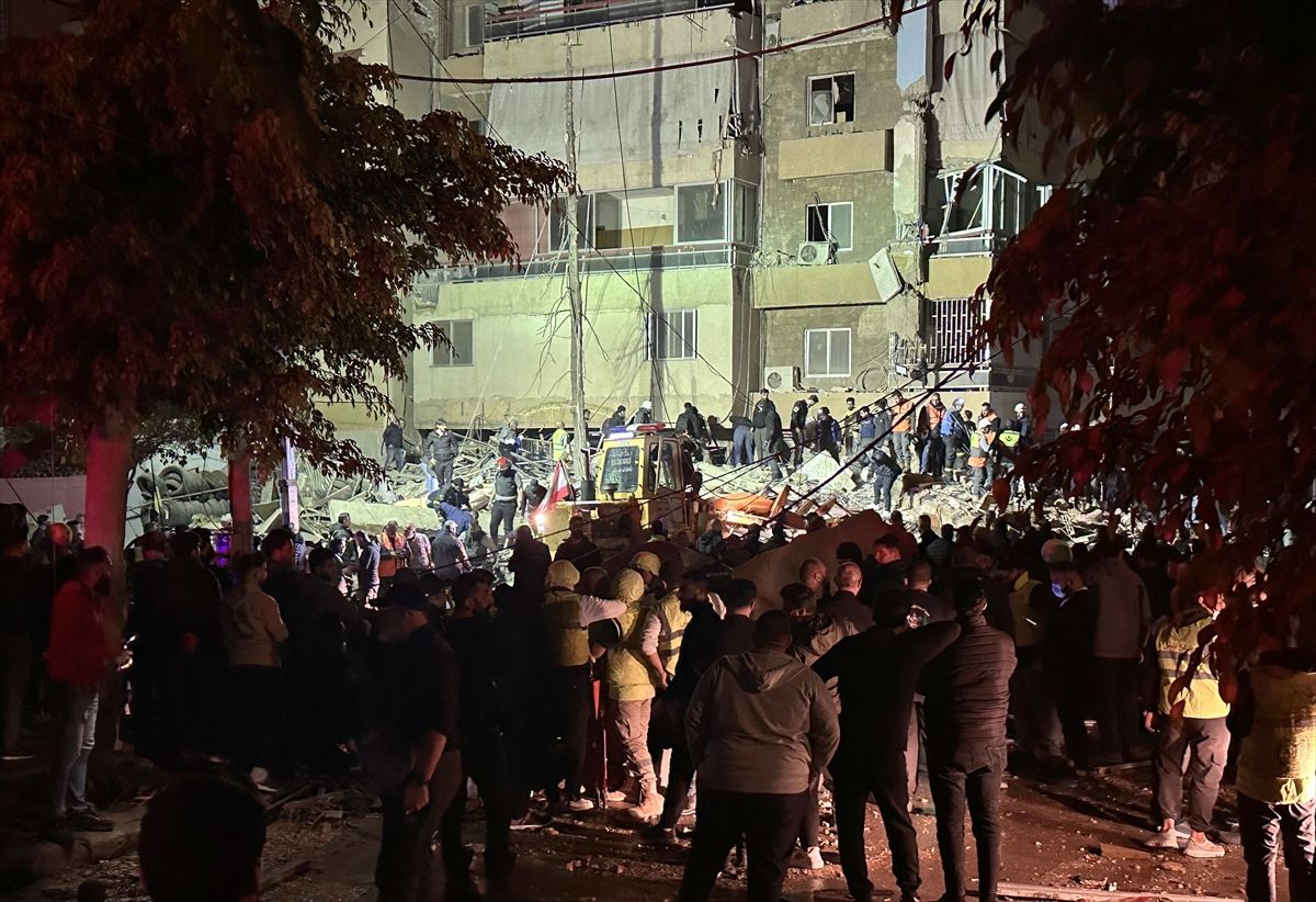 İsrail Savunma Bakanı, ateşkesin ardından ilk kez Lübnan'ın başkenti Beyrut'a saldırı düzenlediklerini duyurdu