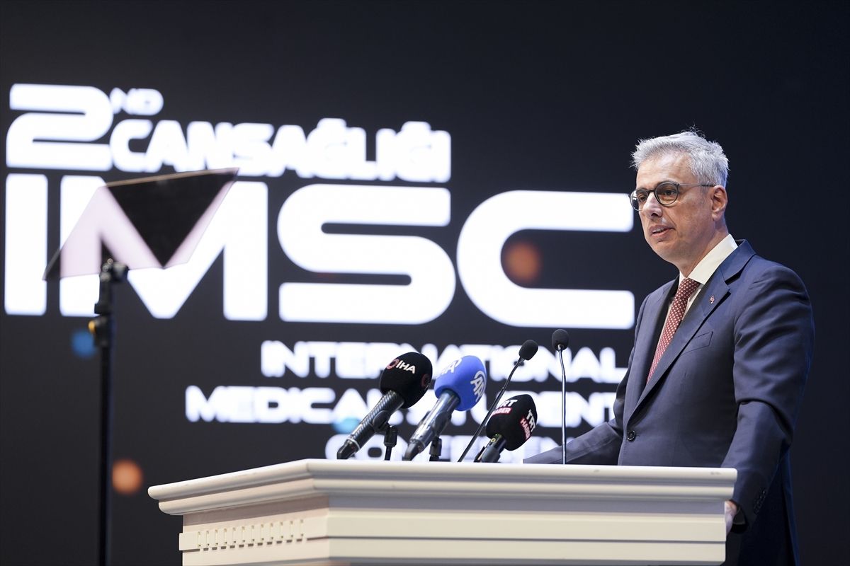 İstanbul'da 2. Cansağlığı Uluslararası Tıp Öğrenci Kongresi düzenlendi