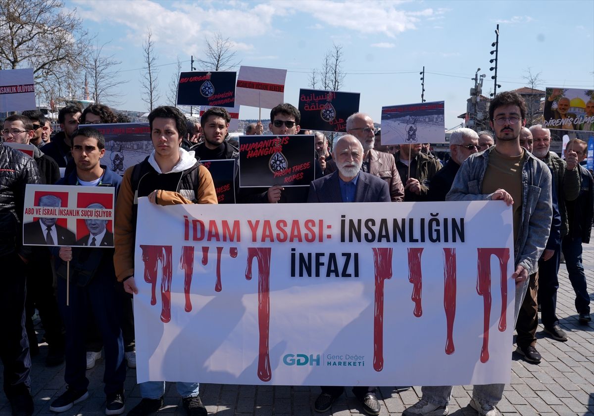 İstanbul'da, İsrail'in Filistinli esirlere yönelik 'idam yasası' protesto edildi