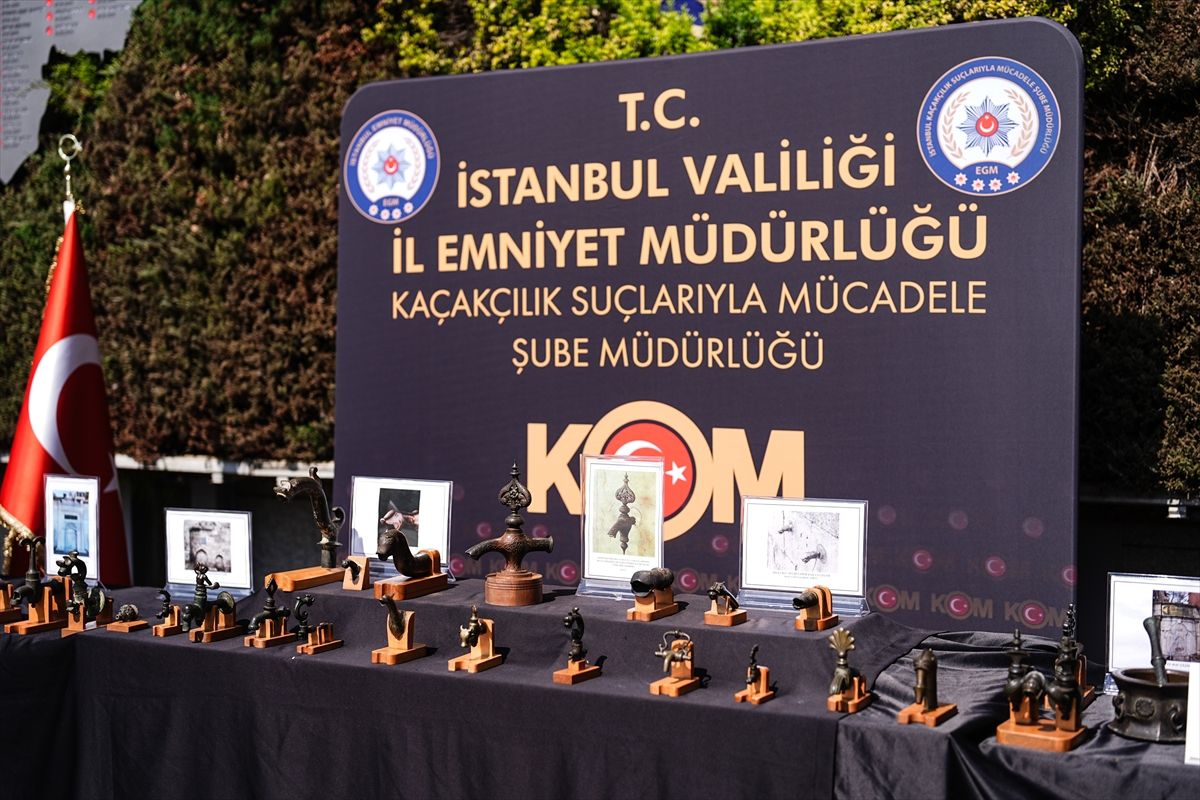 İstanbul'daki tarihi eser operasyonlarında 374 eser ve obje ele geçirildi