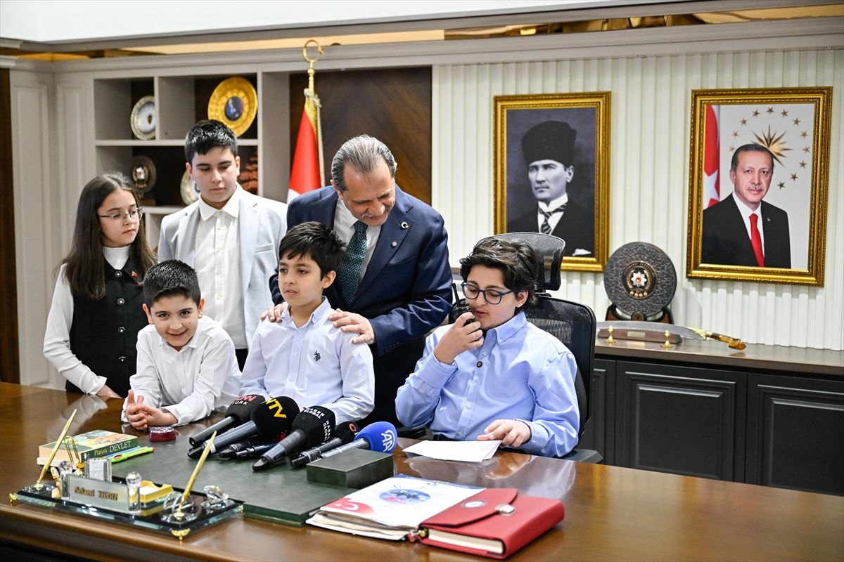 İstanbul Emniyet Müdürü Yıldız, 23 Nisan'da koltuğunu şehit çocuğuna devretti