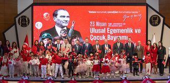 İzmir Adliyesi'nde 23 Nisan kutlandı