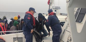 İzmir'de 26 düzensiz göçmen kurtarıldı, 19 göçmen yakalandı
