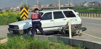 İzmir'de otomobille çarpışan motosikletin sürücüsü öldü