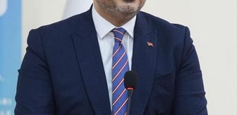 İzmir'de 'Türk Dünyasında Ortak Türk Medyası: Sorunlar ve Çözüm Önerileri' paneli düzenlendi