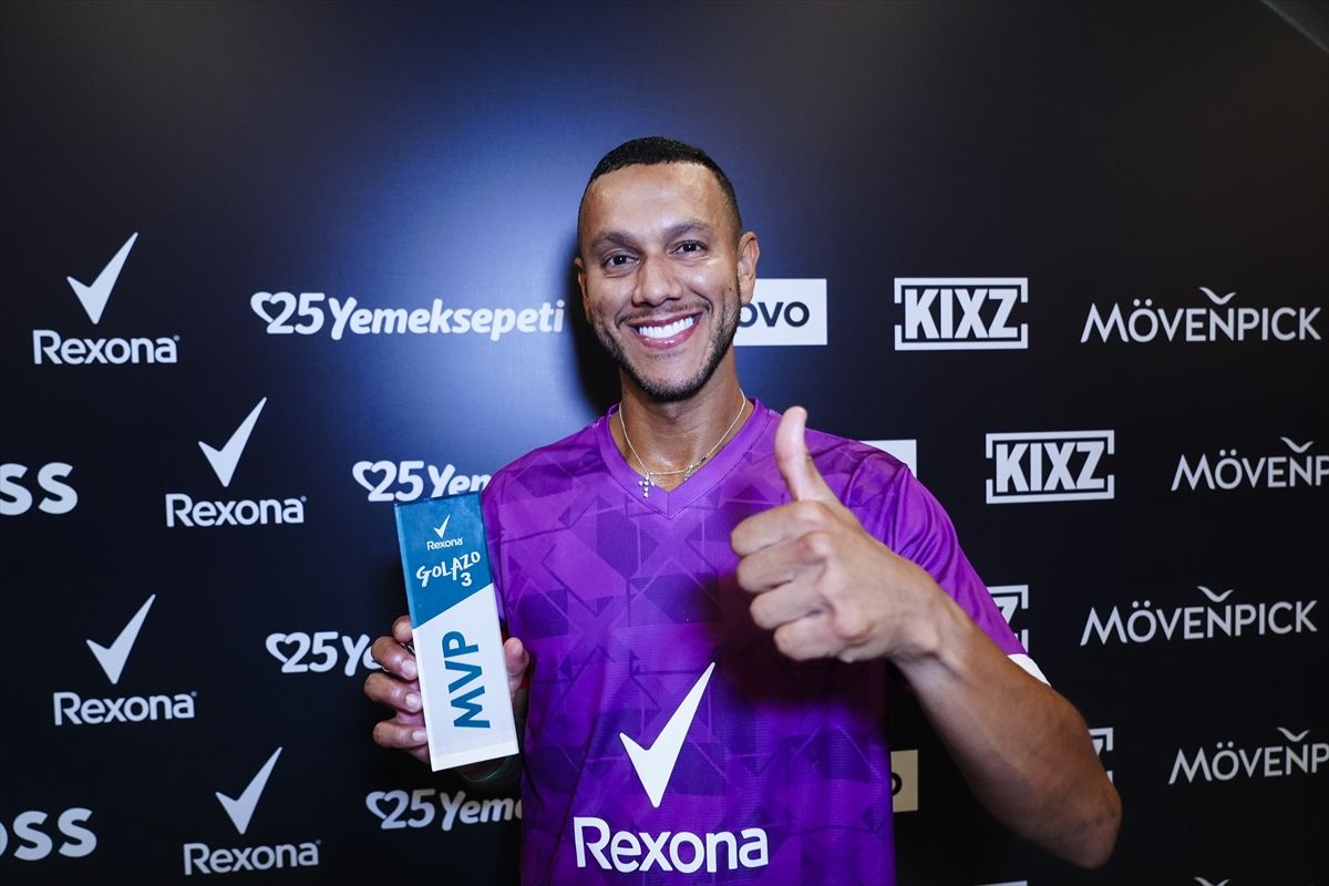 Josef de Souza'dan eski teknik direktörü Sergen Yalçın'a övgü Açıklaması