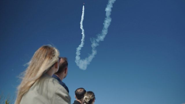 Dünya Pilotlar Günü'nde Kadın Akrobasi Pilotu Şener'in Gösterisi