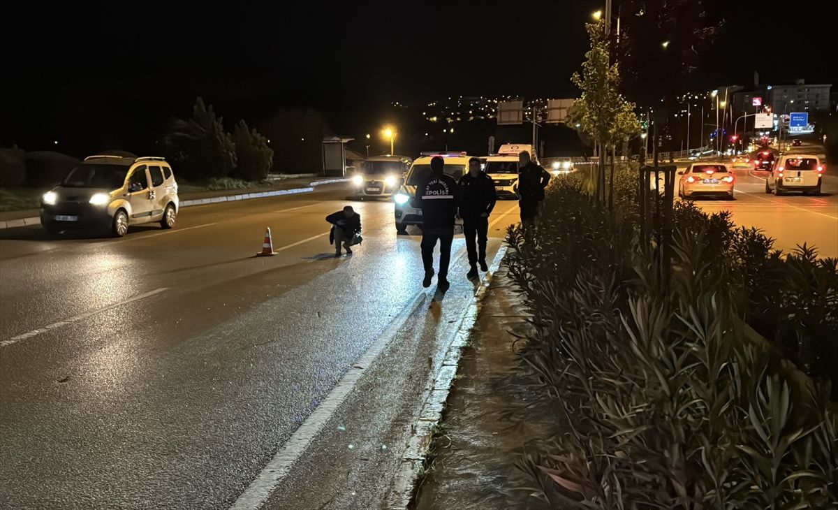 Karabük'te otomobilin çarptığı yaya ağır yaralandı