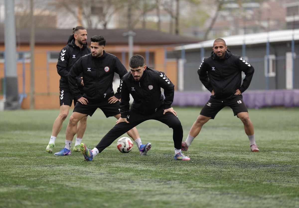Karadeniz Ereğli Belediyespor, 46 yıllık tarihinde 'ilki' başarmak istiyor
