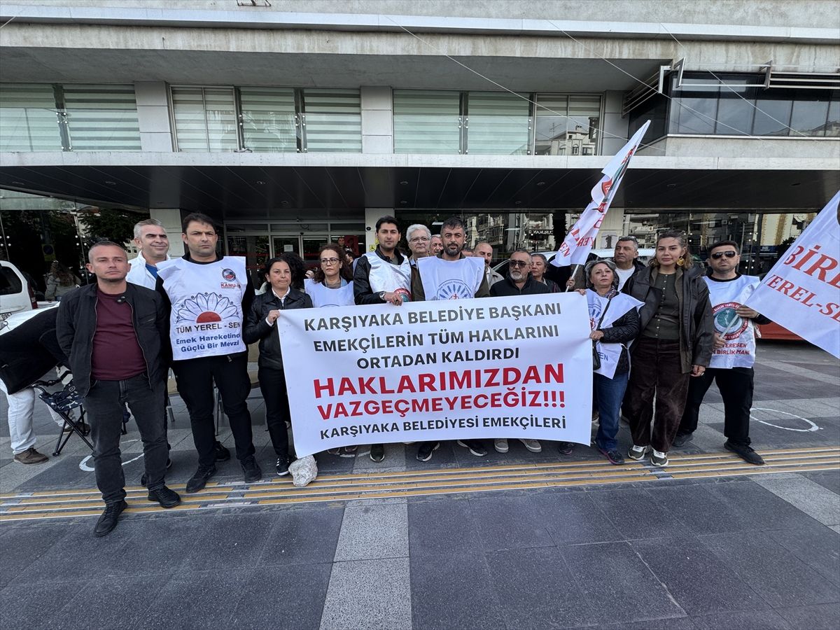 Karşıyaka Belediyesinde görevli memurlar "Emek Nöbeti"ne başladı