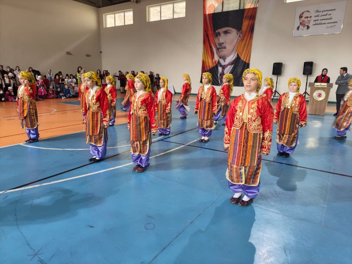 Kastamonu'da 23 Nisan Ulusal Egemenlik ve Çocuk Bayramı kutlandı