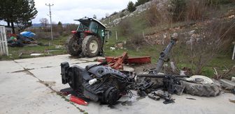 Kastamonu'da hafif ticari araç ile traktörün çarpıştığı kazada 5 kişi yaralandı