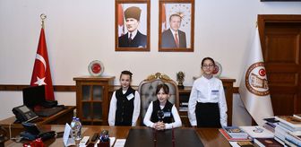 Kastamonu'da ilkokul öğrencileri Vali Dallı'yı ziyaret etti