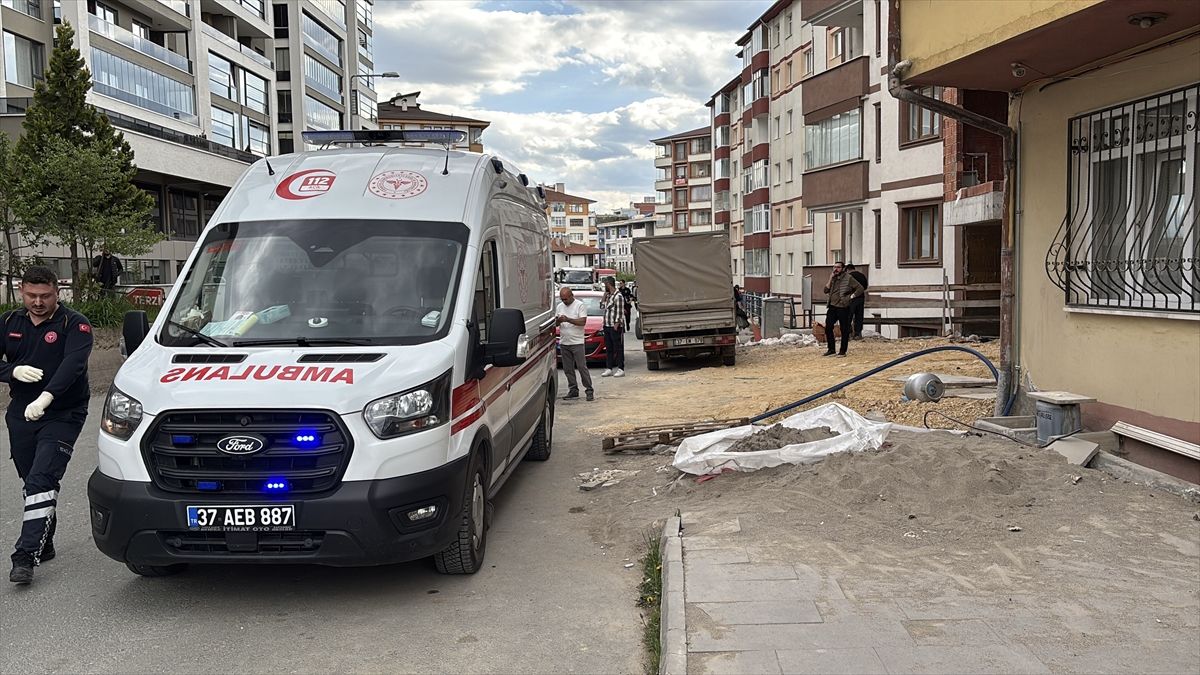 Kastamonu'da inşaattan üzerine mutfak tüpü düşen işçi hayatını kaybetti