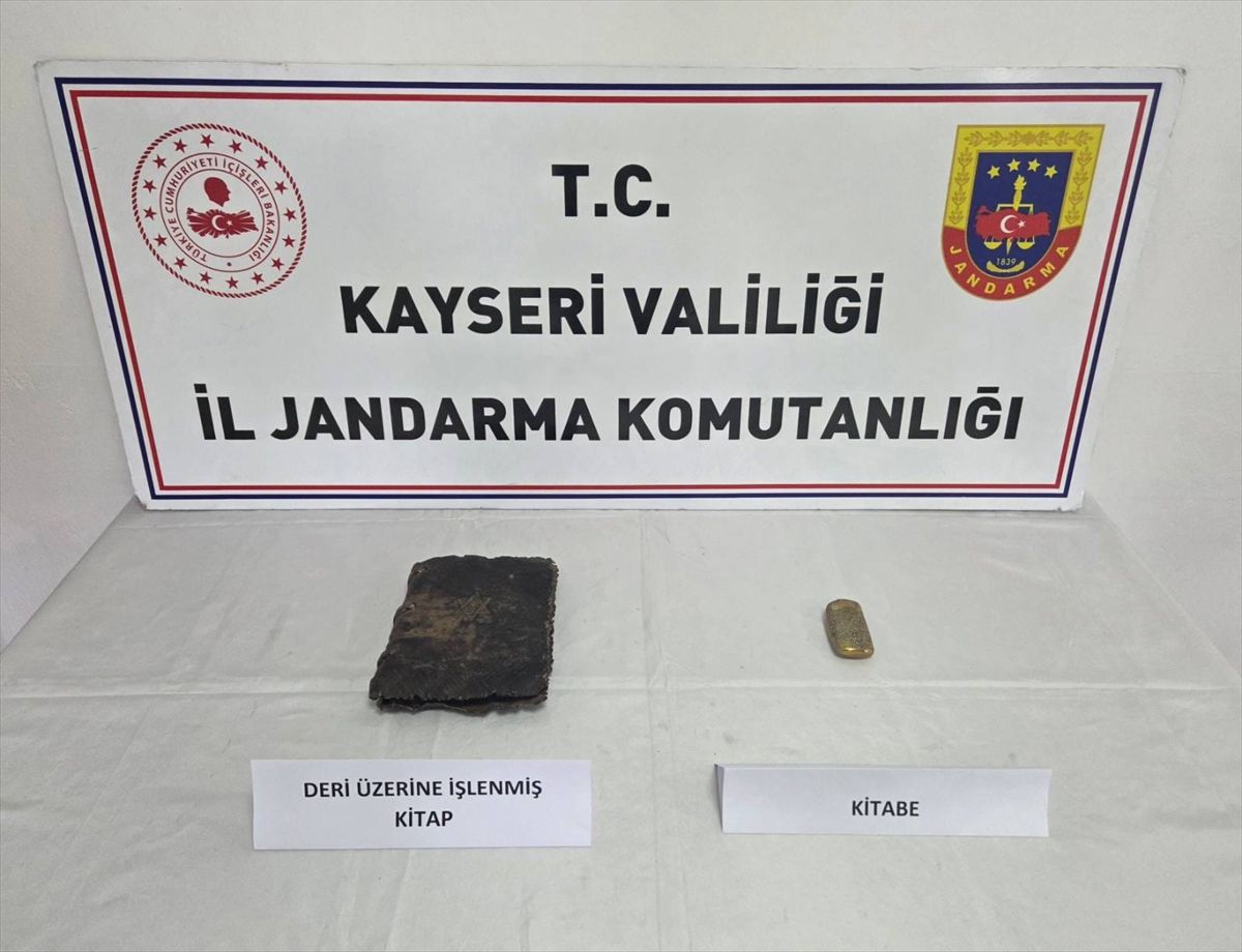 Kayseri'de tarihi eser kaçakçılığı operasyonunda 2 şüpheli yakalandı