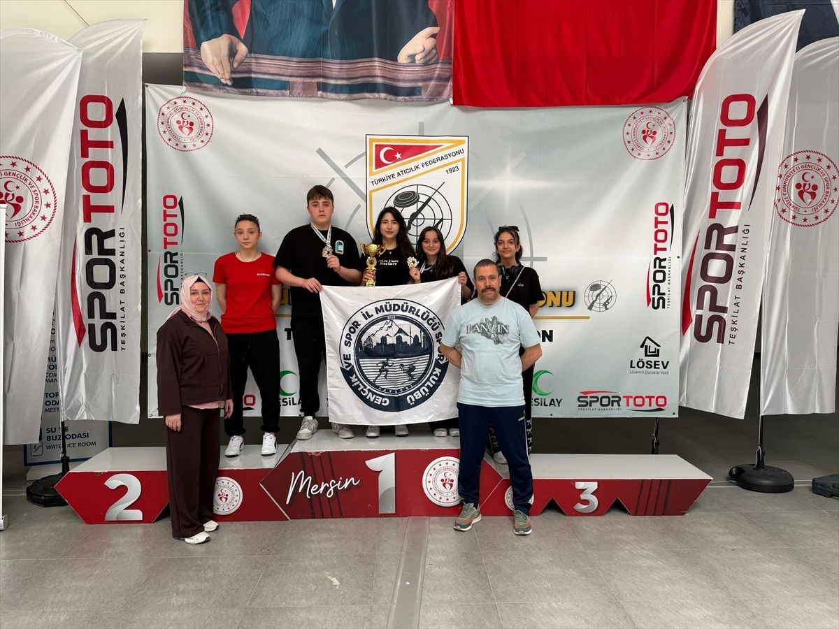 Kayserili atıcılık sporcularından Türkiye rekoru
