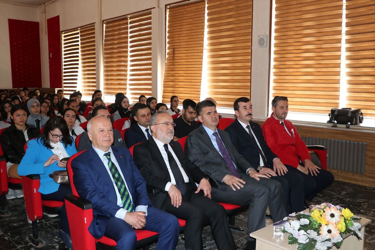 Kilis'te 15 Temmuz konulu konferans düzenlendi