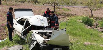 Kilis'te devrilen otomobildeki 4 kişi yaralandı