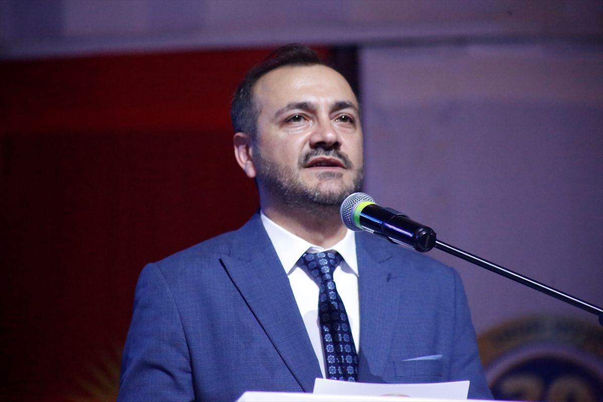Kırgızistan'daki Türkiye Türkçesi Eğitim Merkezi kuruluşunun 30. yılını kutladı