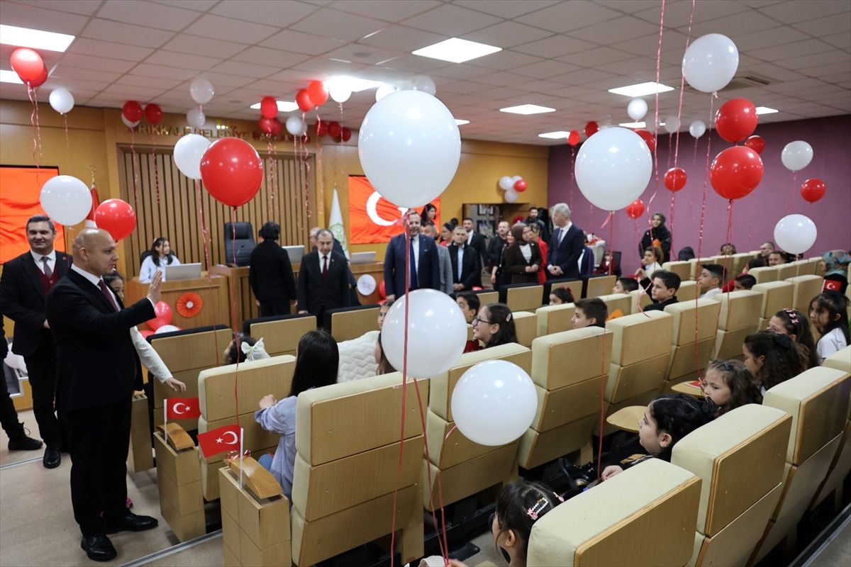 Kırıkkale Belediyesinde çocuk meclisi kuruldu