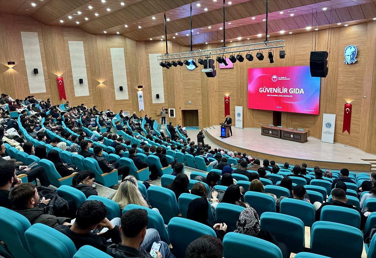 Kırşehir'de "Gıda Güvenilirliği" konferansı düzenlendi