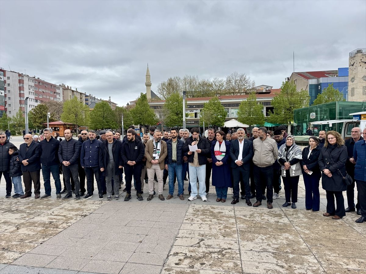 Kırşehir'de İsrail'in Küresel Sumud Filosu'na saldırısı protesto edildi