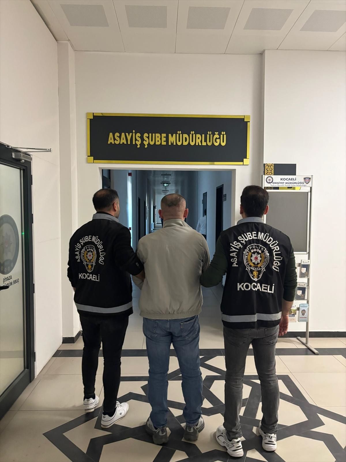 Kocaeli'de 29 yıl 5 ay kesinleşmiş hapis cezası bulunan hükümlü yakalandı