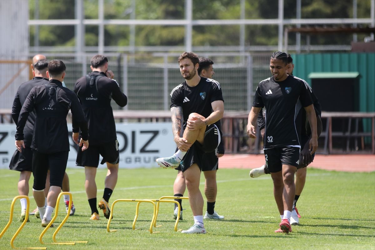 Kocaelispor, Fatih Karagümrük maçının hazırlıklarına başladı