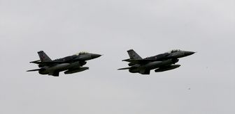 Konya'da çocuklar 23 Nisan coşkusunu 3'üncü Ana Jet Üs Komutanlığında yaşadı