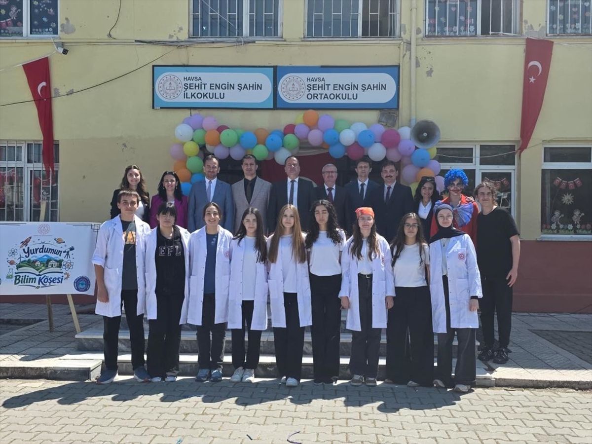 Köy okulunda 'Yurdumun Bilim Köşesi' şenliği düzenlendi