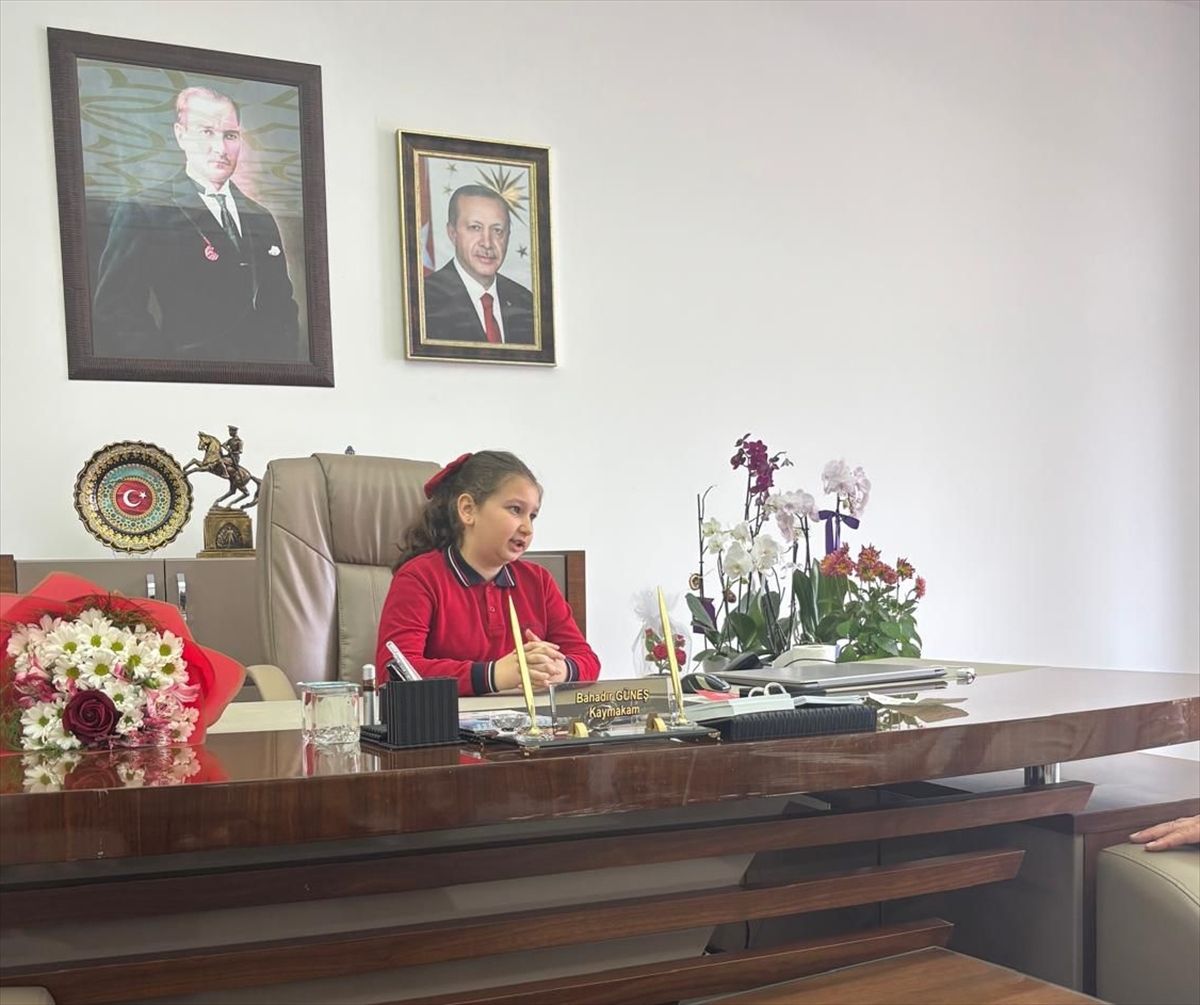 Kumluca'da Kaymakamlık makamına Lamia Başer oturdu